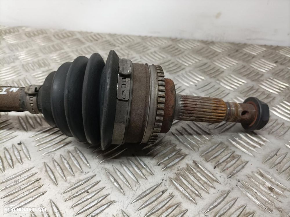 TRANSMISSÃO FRONTAL ESQUERDA TOYOTA COROLLA LIFTBACK 2001 - - 3