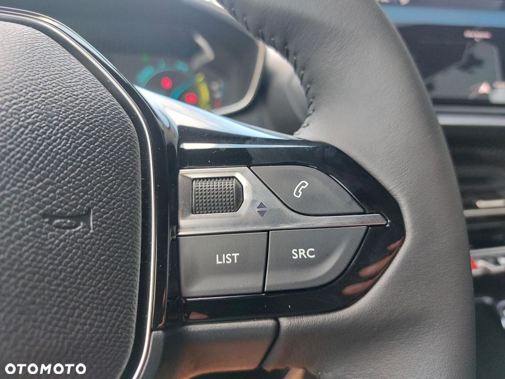 Peugeot 2008 1.2T Edition S&S - 22