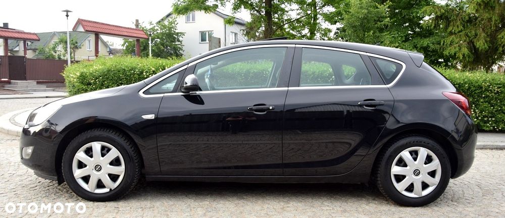 Opel Astra 1.4 T Cosmo - 9
