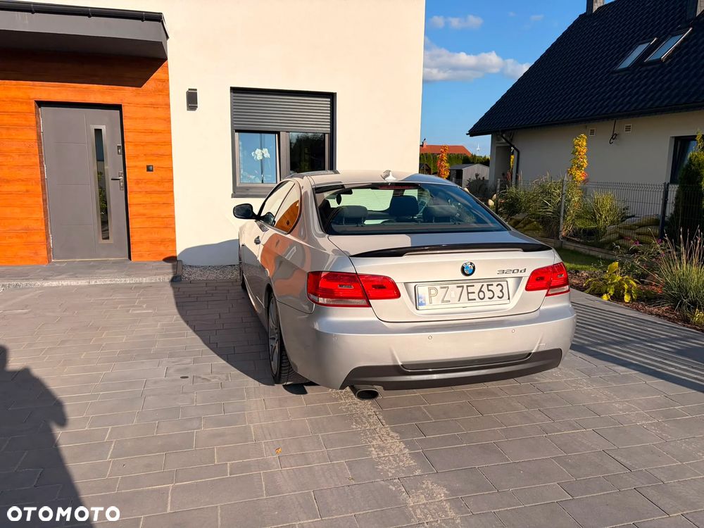 BMW Seria 3 320d - 5