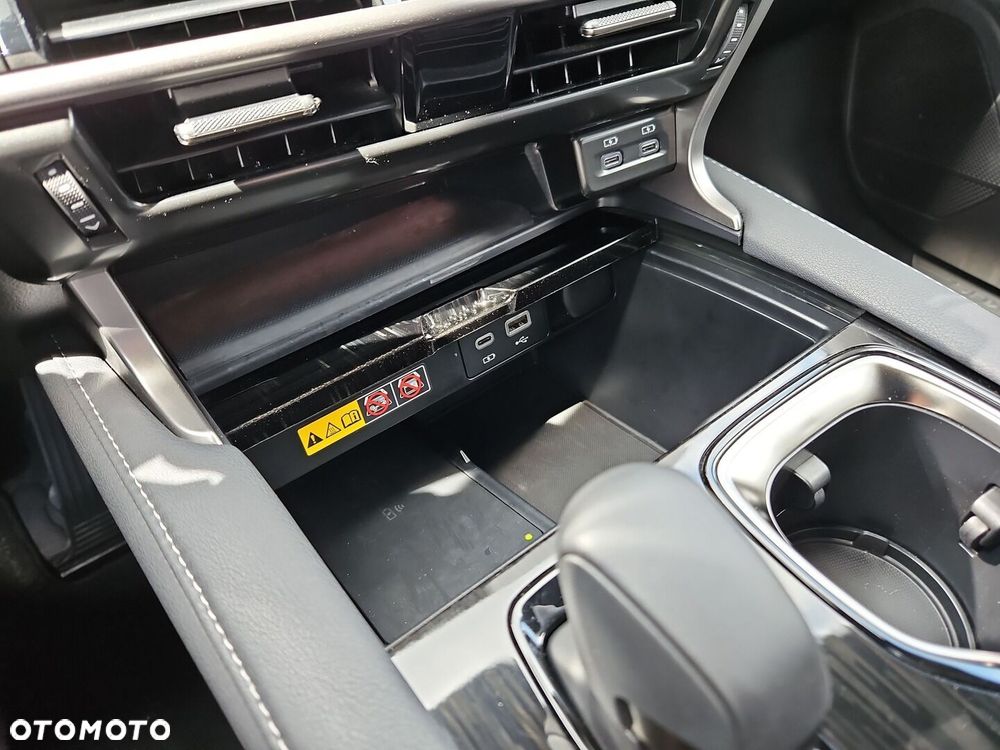 Lexus RX - 12