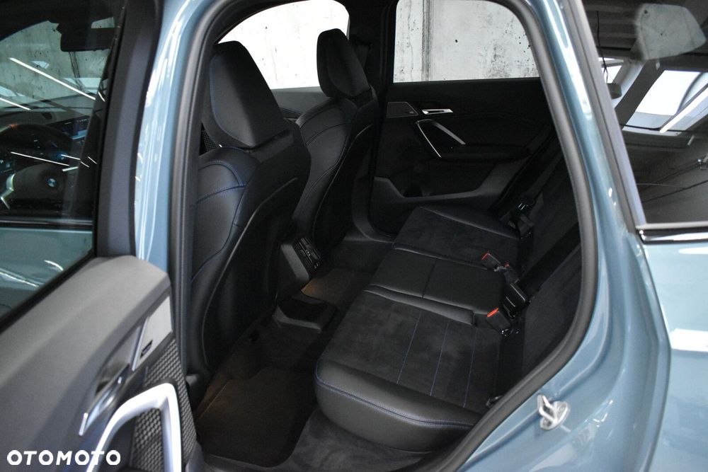 BMW X1 M35i xDrive - 23