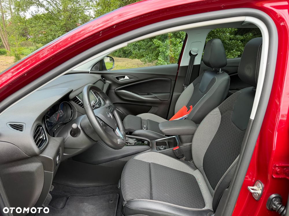 Opel Grandland X 1.2 Start/Stop Automatik Business INNOVATION - 13