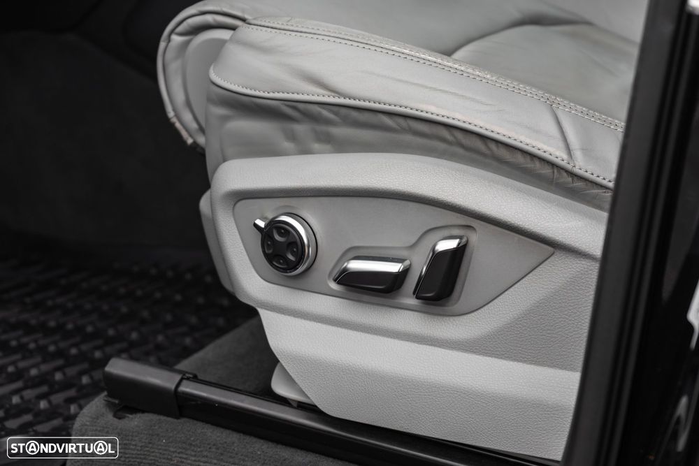 Audi Q7 3.0 TDI quattro tiptronic - 24