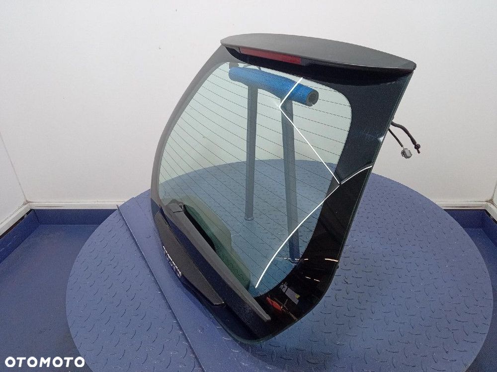 VOLVO C30  SZYBA TYLNA KLAPA - 2