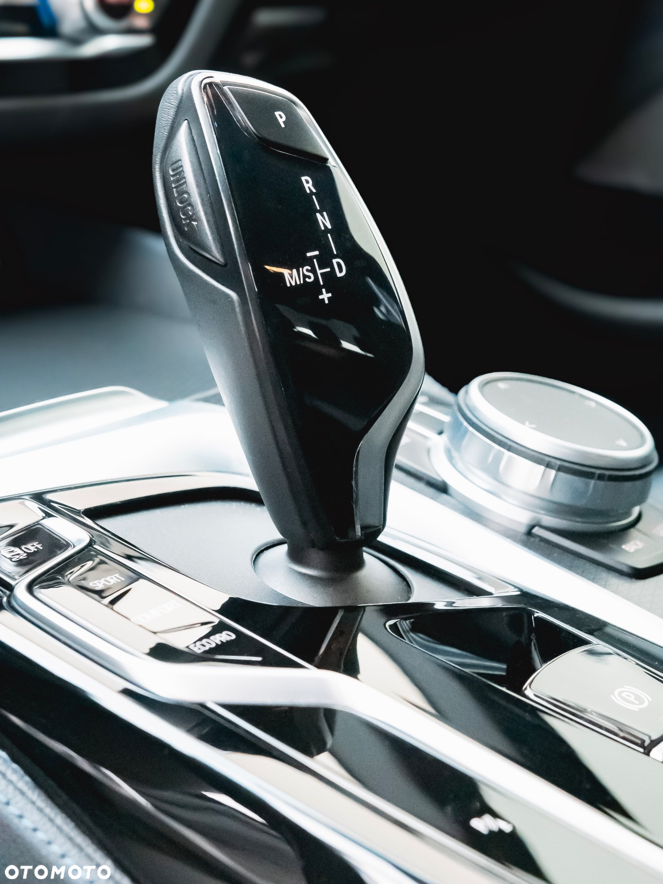BMW Seria 5 530i xDrive M Sport sport - 26