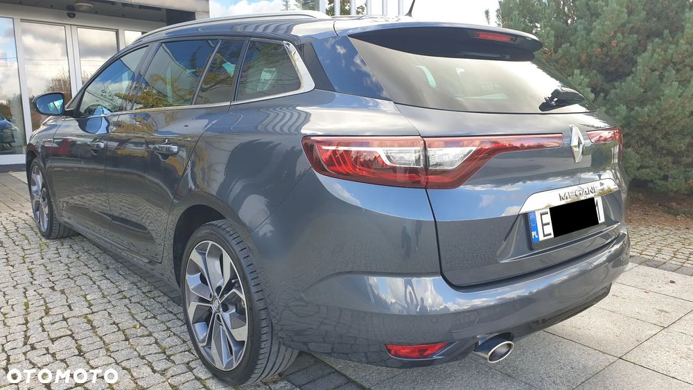 Renault Megane ENERGY TCe 130 EDC BOSE EDITION - 11