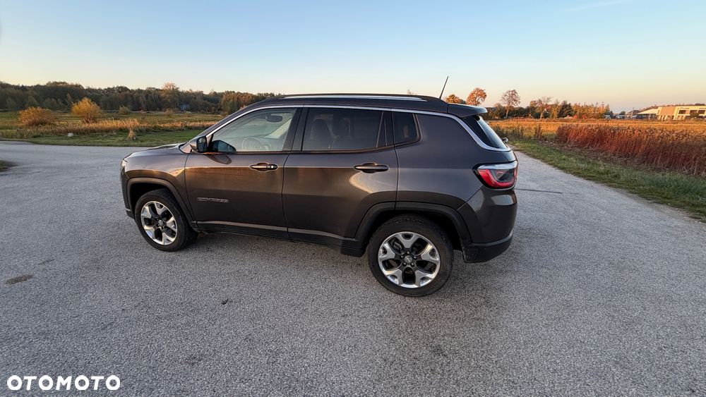 Jeep Compass 2.0 MultiJet Active Drive Longitude - 29