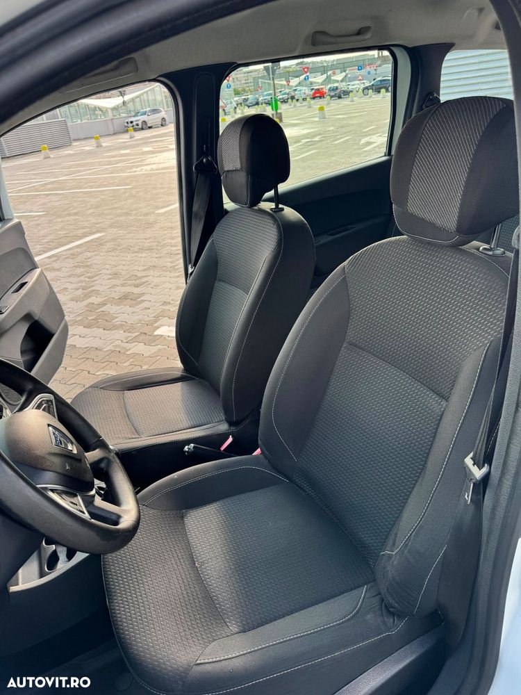 Dacia Lodgy 1.5 dCi Stepway - 18