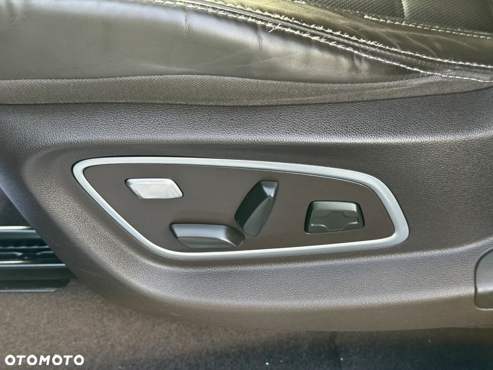 Renault Espace BLUE dCi 200 EDC INITIALE PARIS - 20