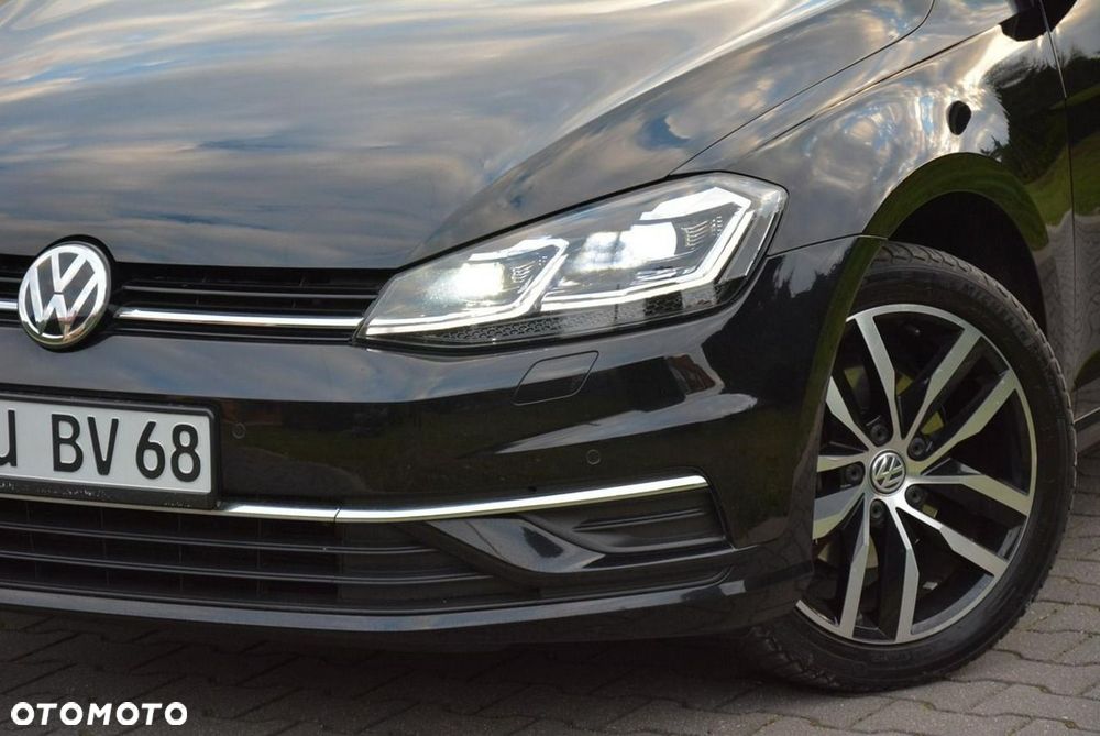 Volkswagen Golf 1.5 TSI ACT DSG Sound - 5