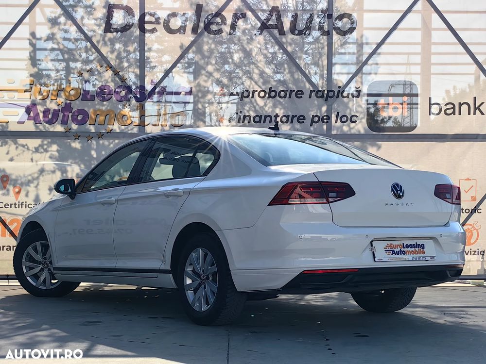 Volkswagen Passat 2.0 TDI DSG Trendline - 14