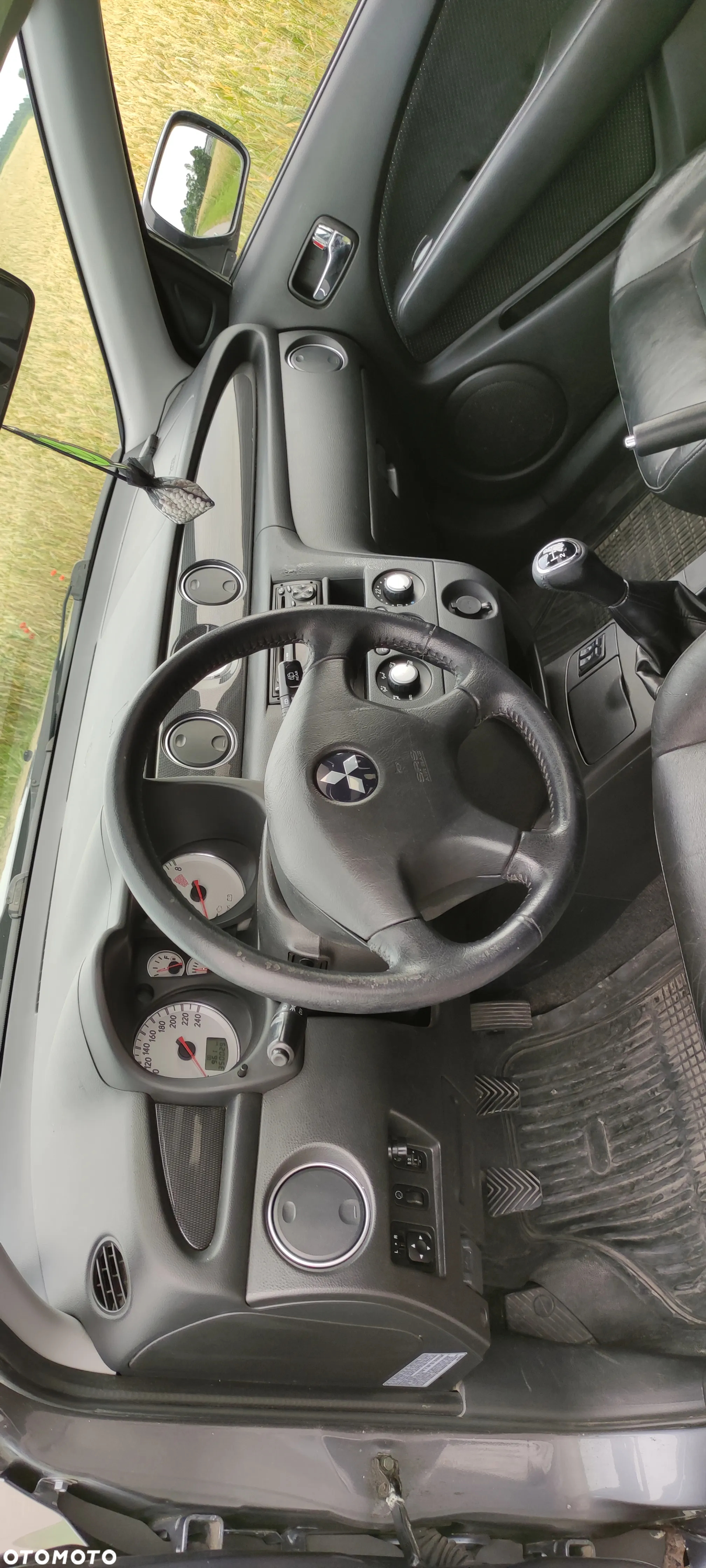 Mitsubishi Outlander 2.0 Turbo - 9