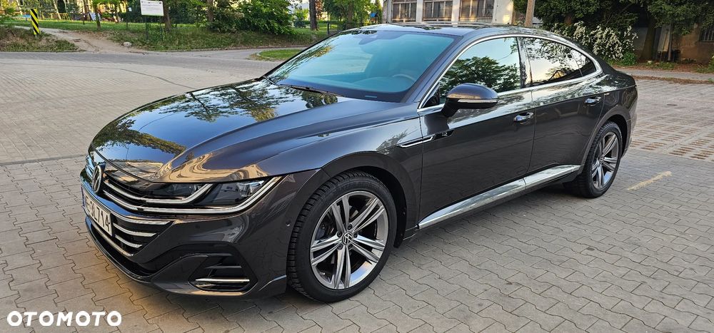 Volkswagen Arteon 2.0 TDI SCR R-Line DSG - 9