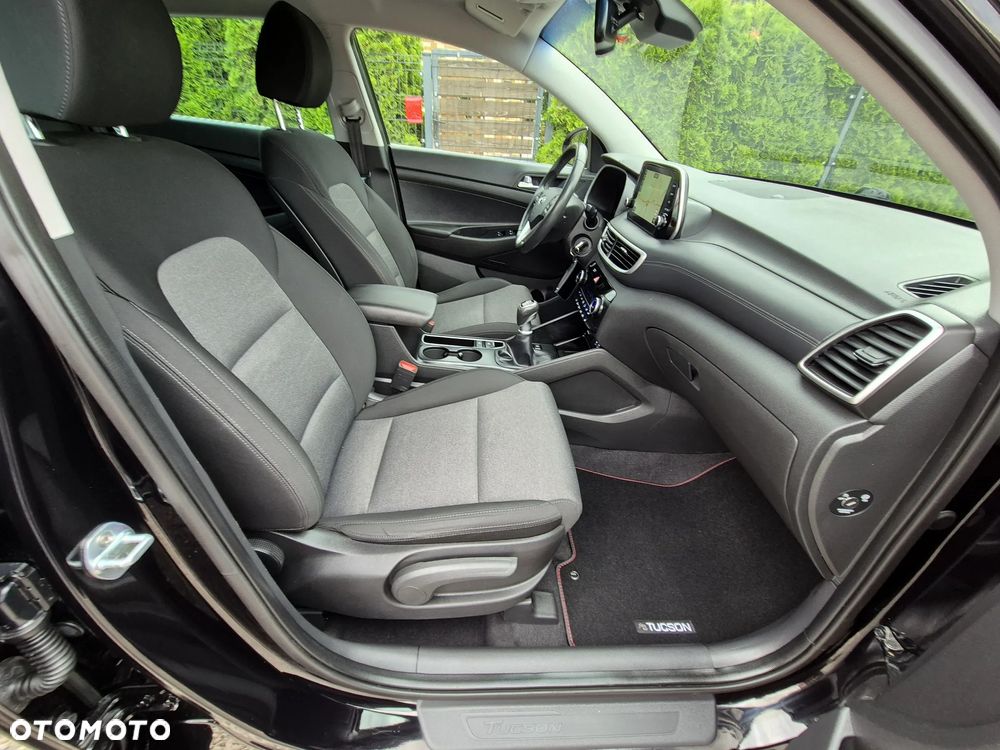 Hyundai Tucson 1.6 GDi Comfort 2WD - 37