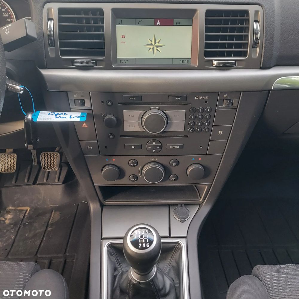 Opel Vectra 2.2 GTS - 21