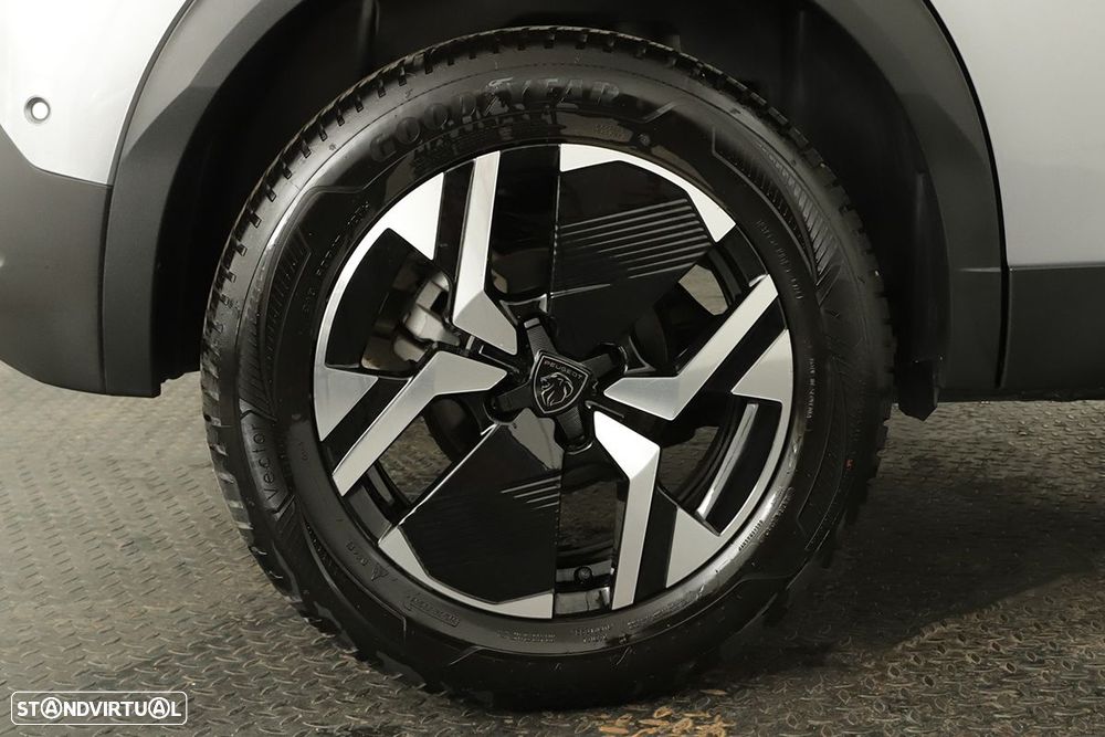 Peugeot 2008 1.2 PureTech Allure - 5