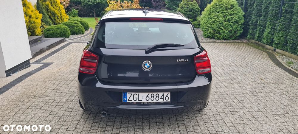 BMW Seria 1 116d EfficientDynamics Edition - 12