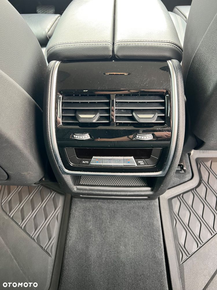 BMW X5 xDrive30d - 17