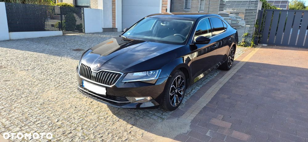 Skoda Superb 2.0 TDI Style DSG - 2