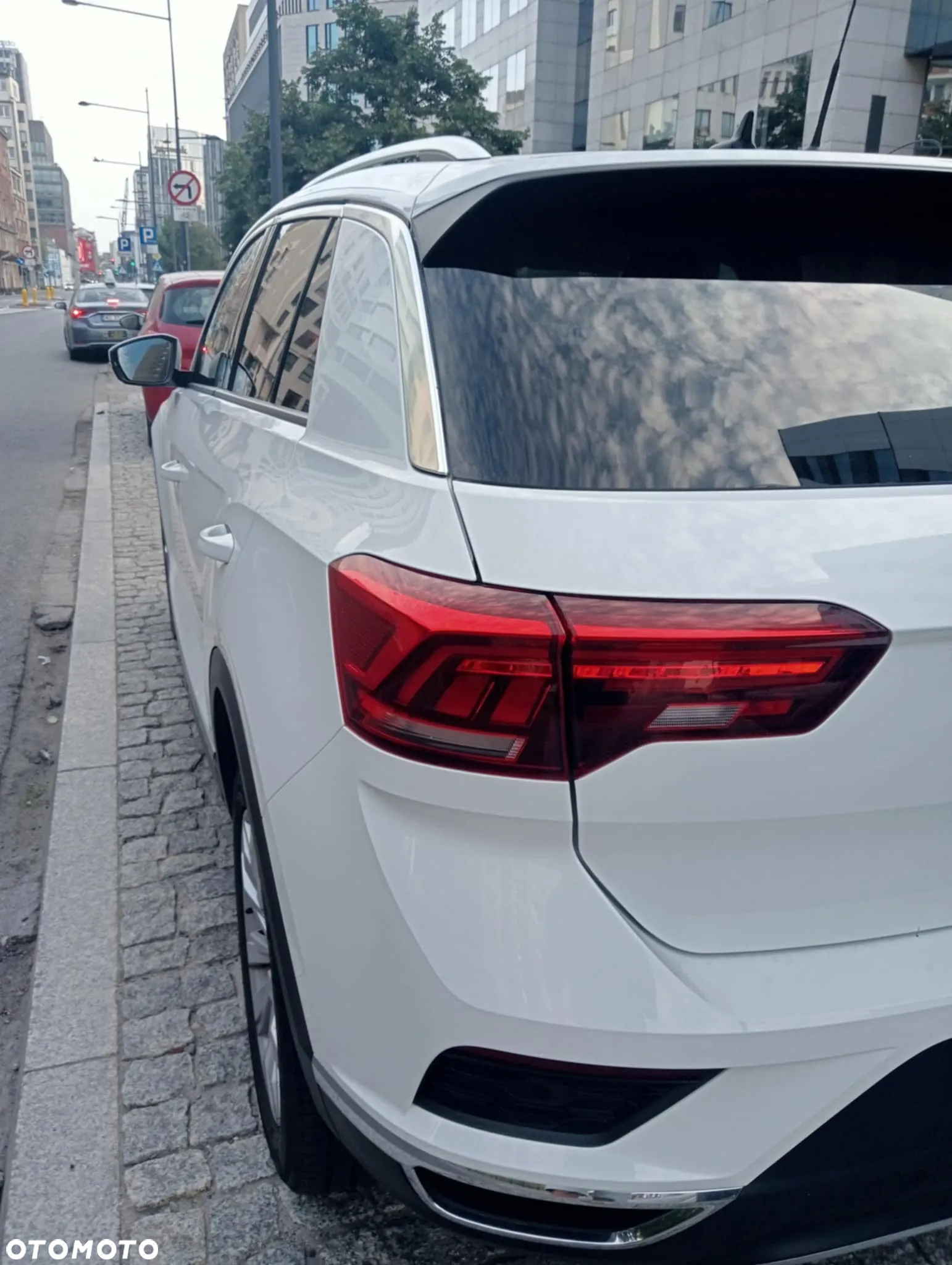 Volkswagen T-Roc 1.5 TSI GPF ACT Premium - 6
