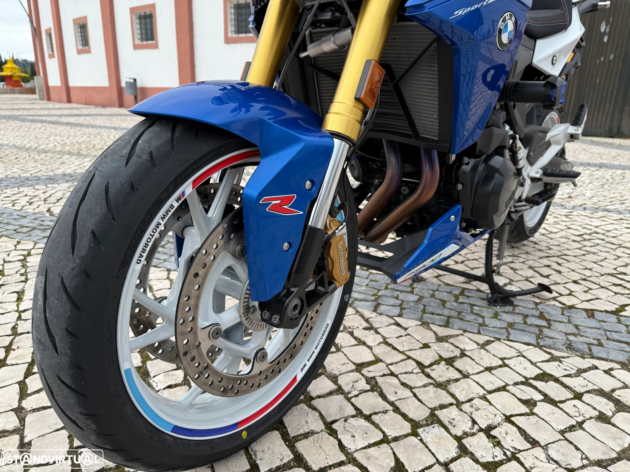 BMW F 900 R Style Sport - 6