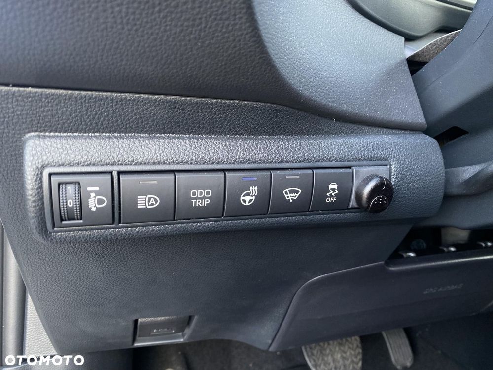 Toyota Corolla 1.8 Hybrid GR Sport - 22