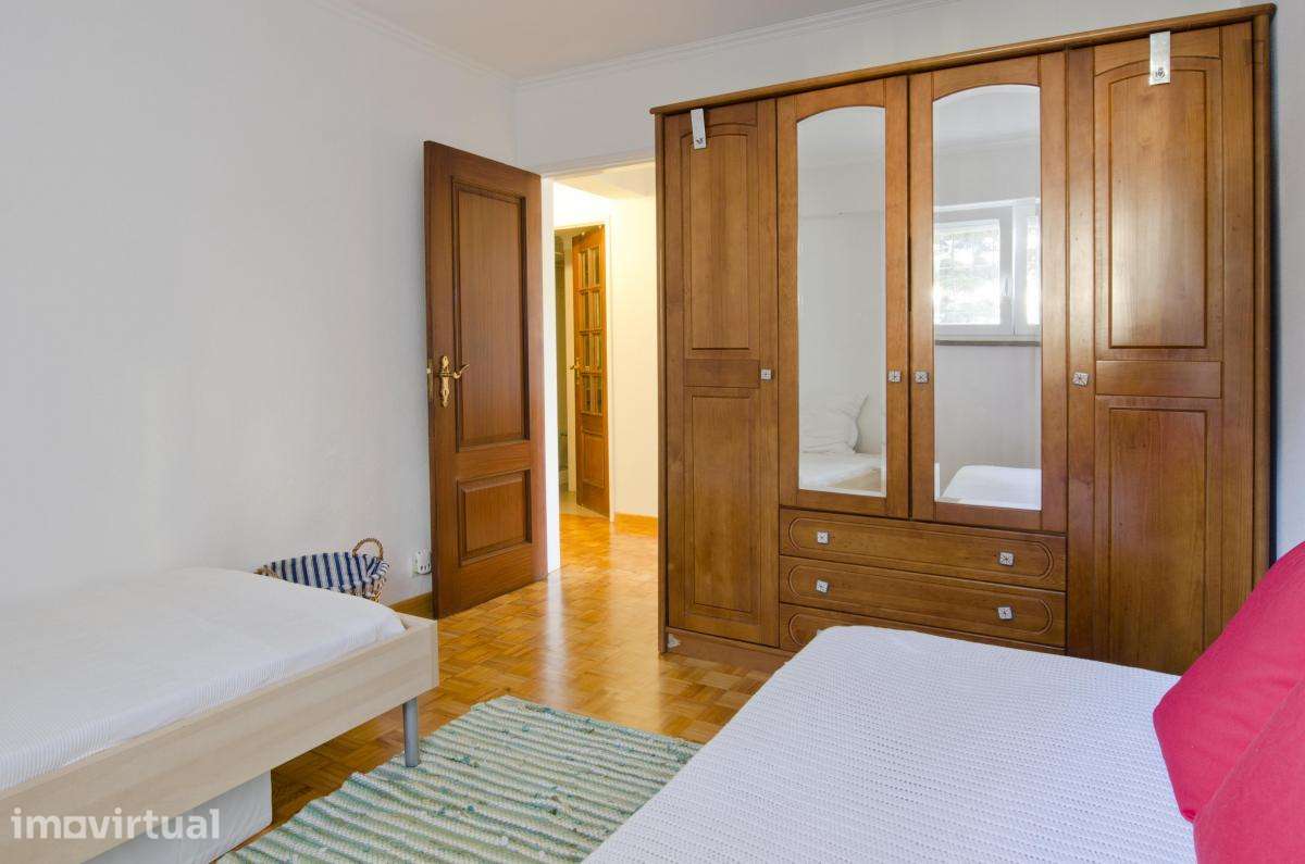 Quarto - localizado em Telheiras Lisbon - Grande imagem: 2/27