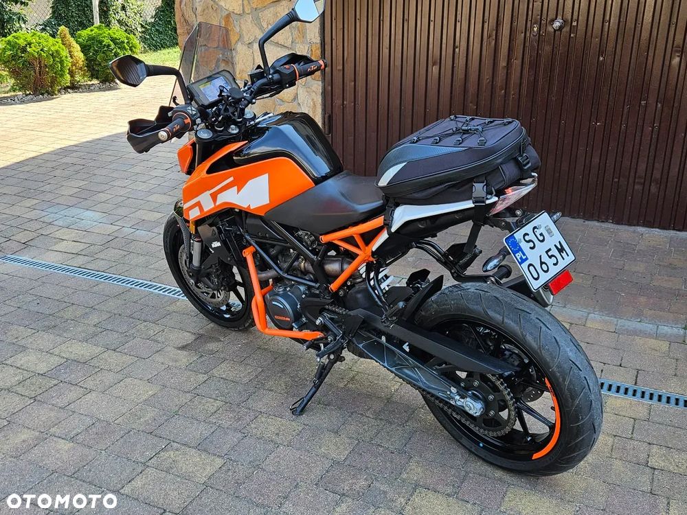 KTM Duke 125 - 15