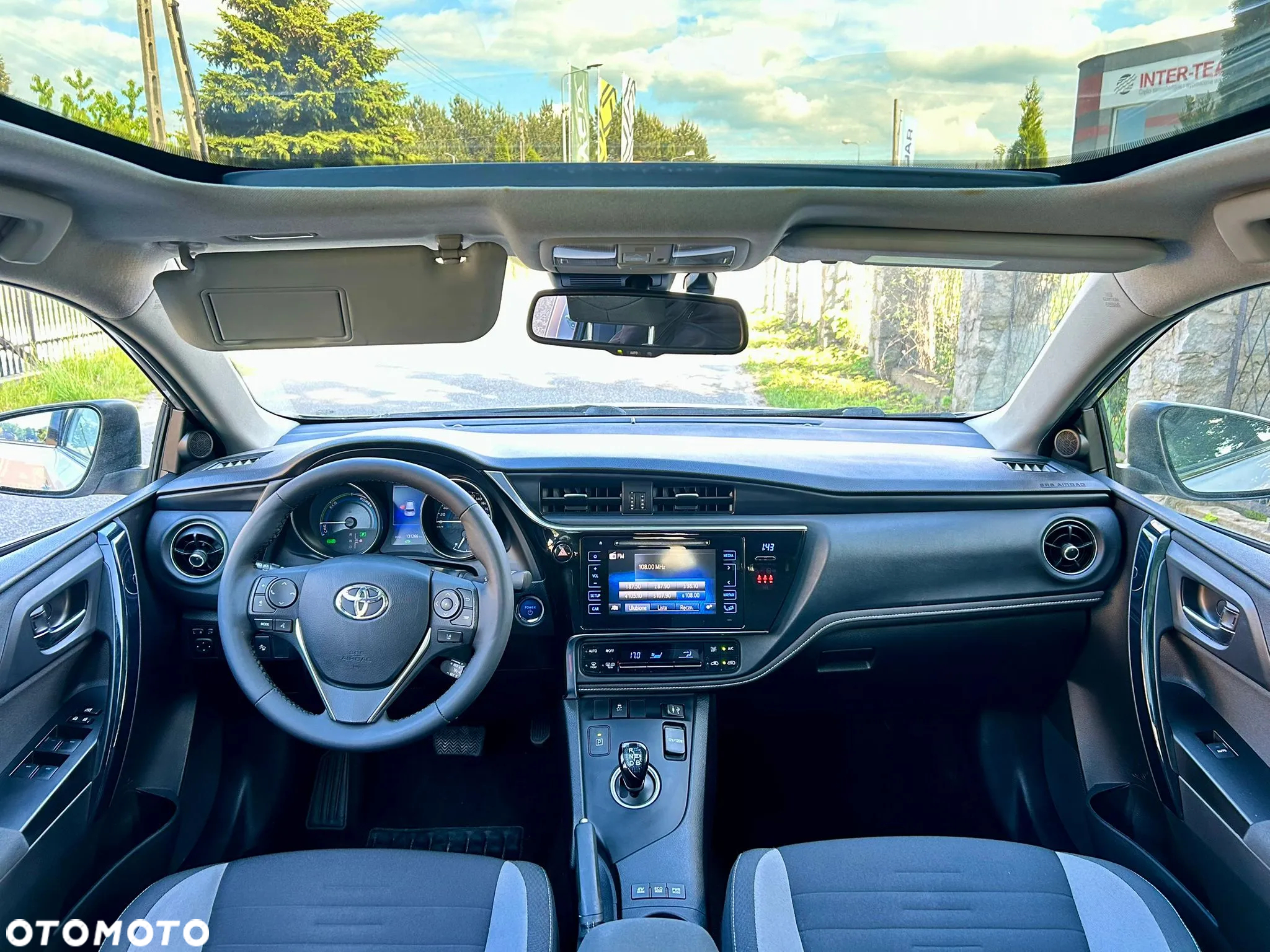 Toyota Auris - 9