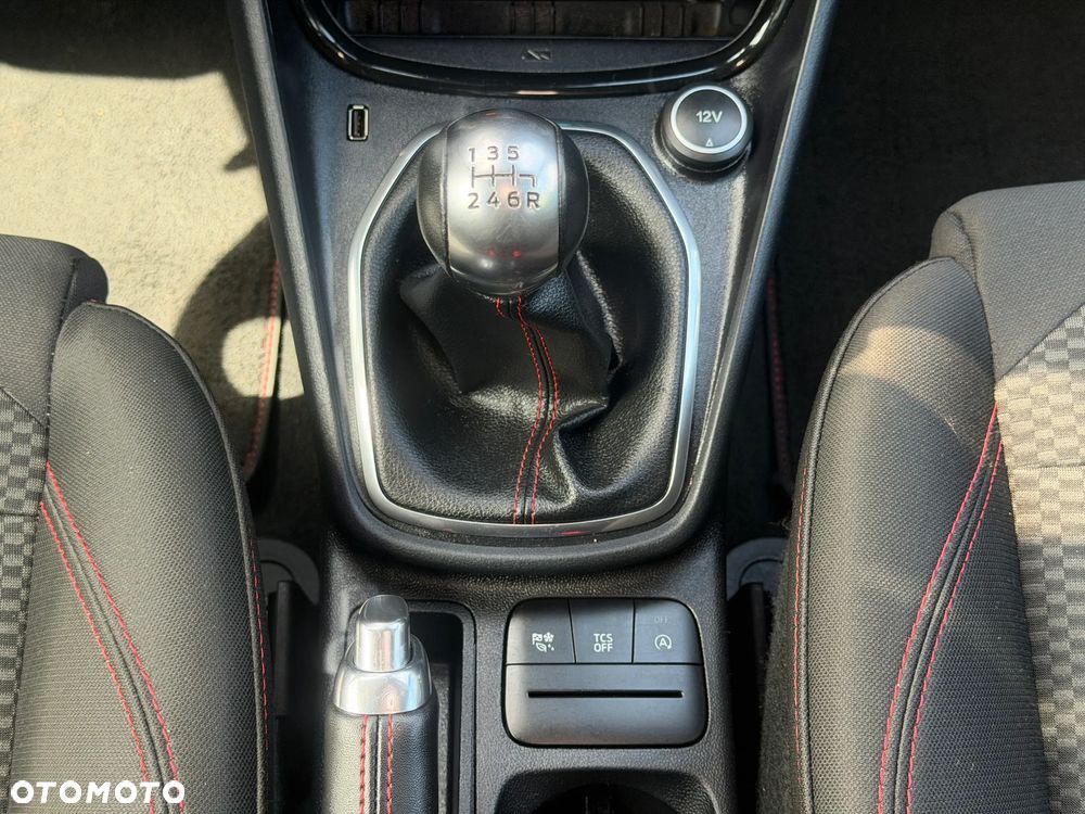 Ford Puma 1.0 EcoBoost Hybrid ST-LINE X DESIGN - 20