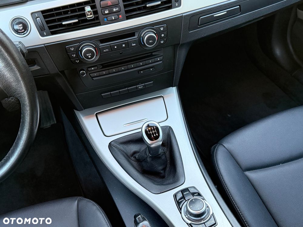 BMW Seria 3 - 14