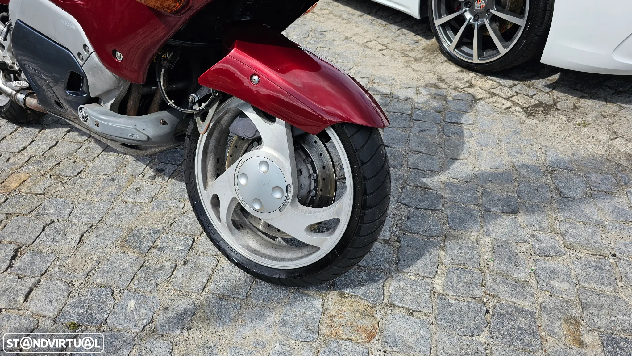 Yamaha GTS 1000 - 14