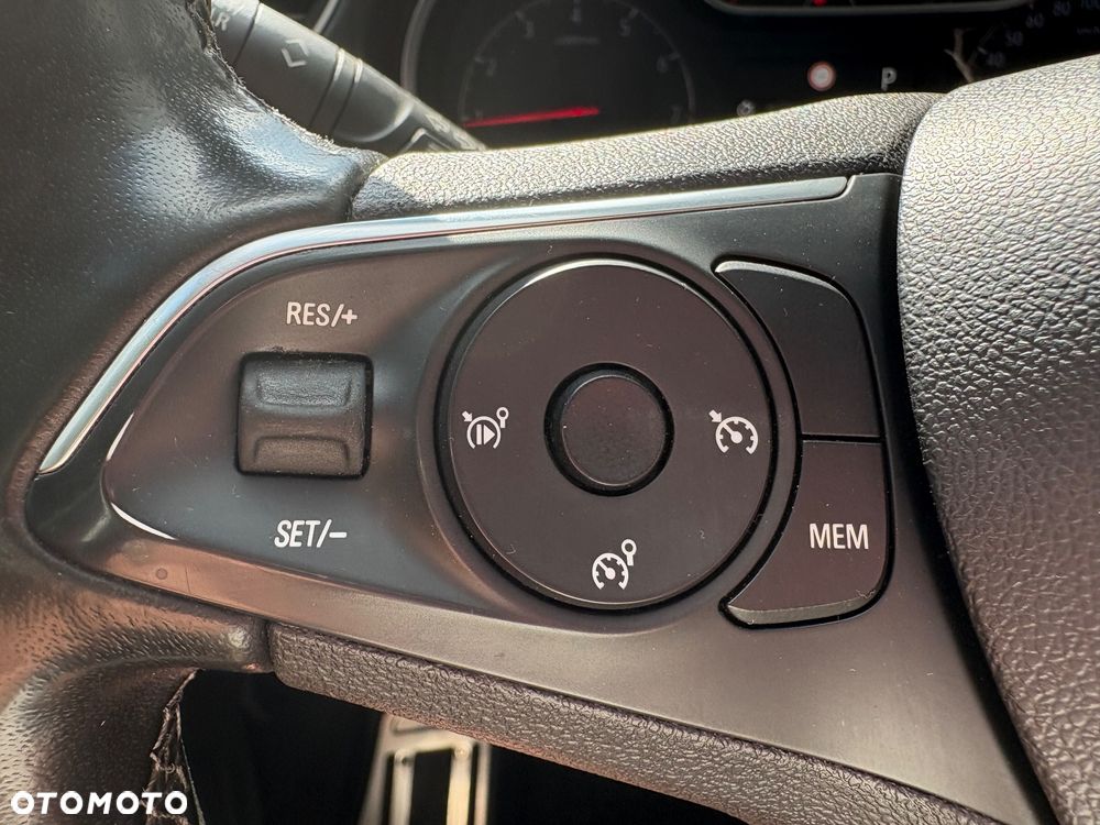 Opel Grandland X 1.2 T Elite S&S - 17
