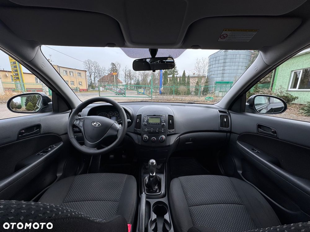 Hyundai i30 1.4 Base - 9