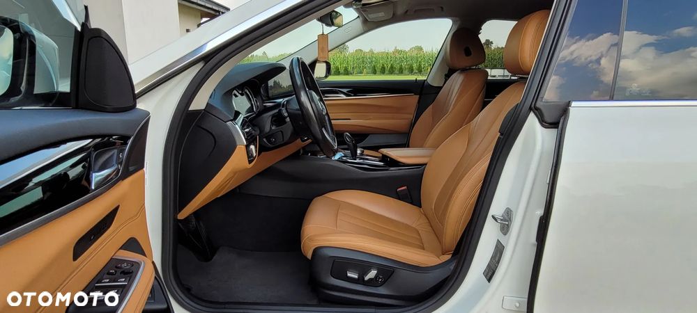 BMW 6GT 630i Luxury Line sport - 11