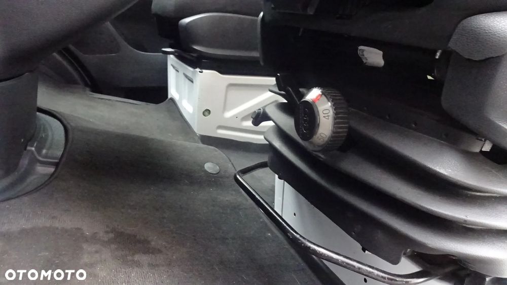 Mercedes-Benz SPRINTER - 26