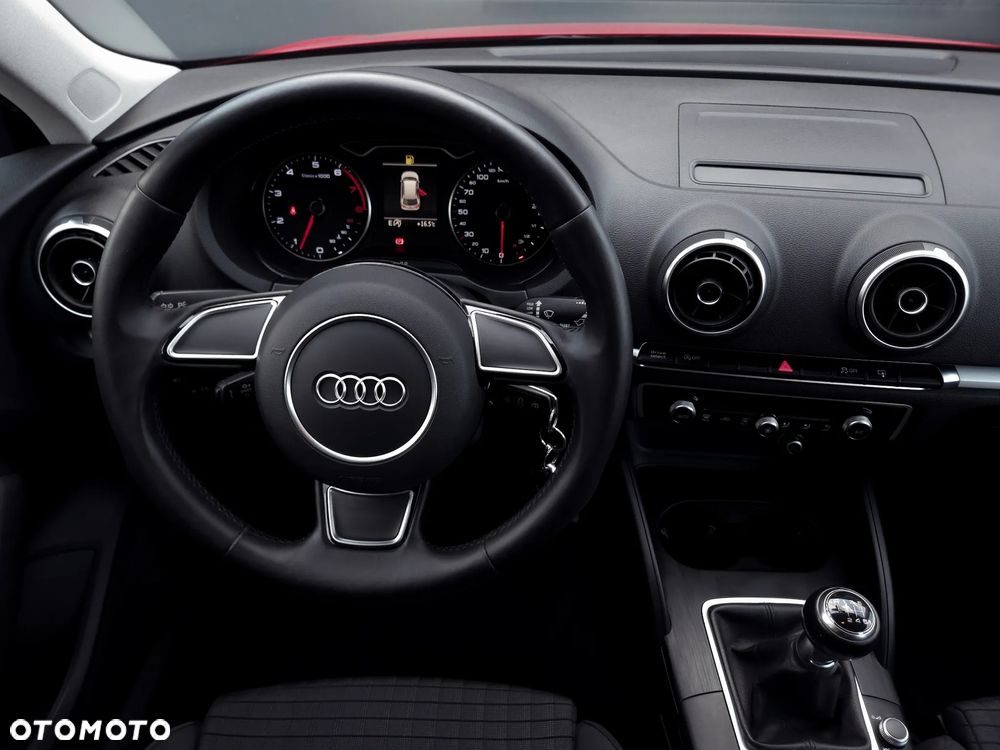 Audi A3 Sportback 1.4 TFSI cylinder on demand ultra S line Sportpaket - 15