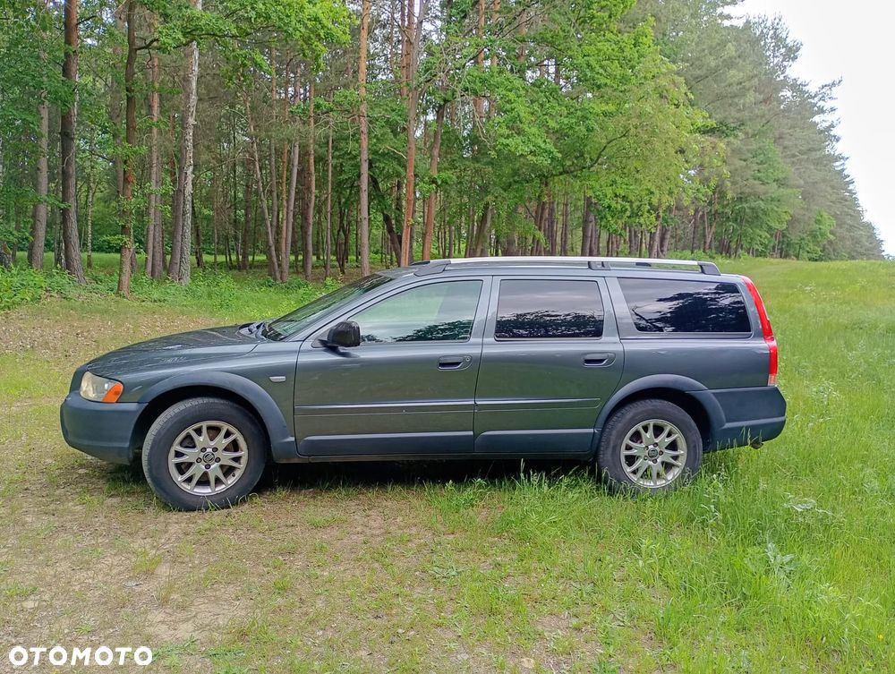 Volvo XC 70 - 24