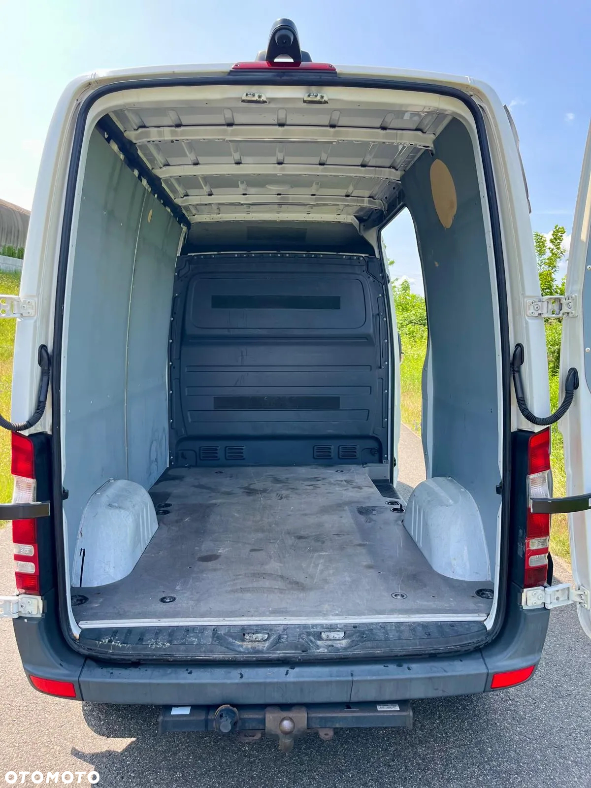 Mercedes-Benz Sprinter - 18