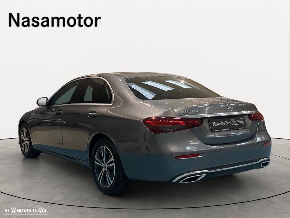 Mercedes-Benz E 220 d Avantgarde - 2