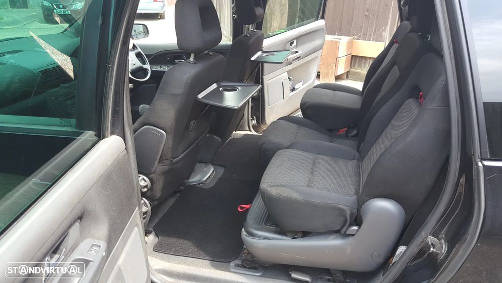 SEAT Alhambra 2.0 TDI DPF Sport - 20