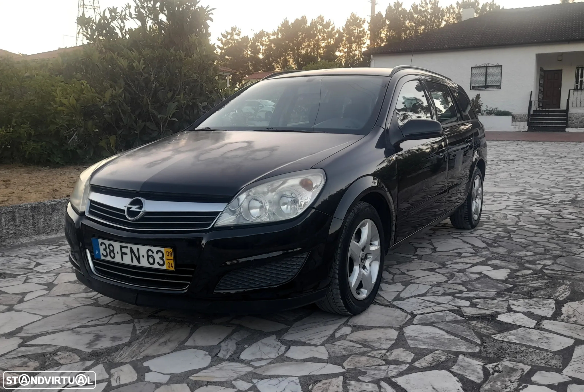 Opel Astra Caravan 1.3 CDTi Enjoy - 2