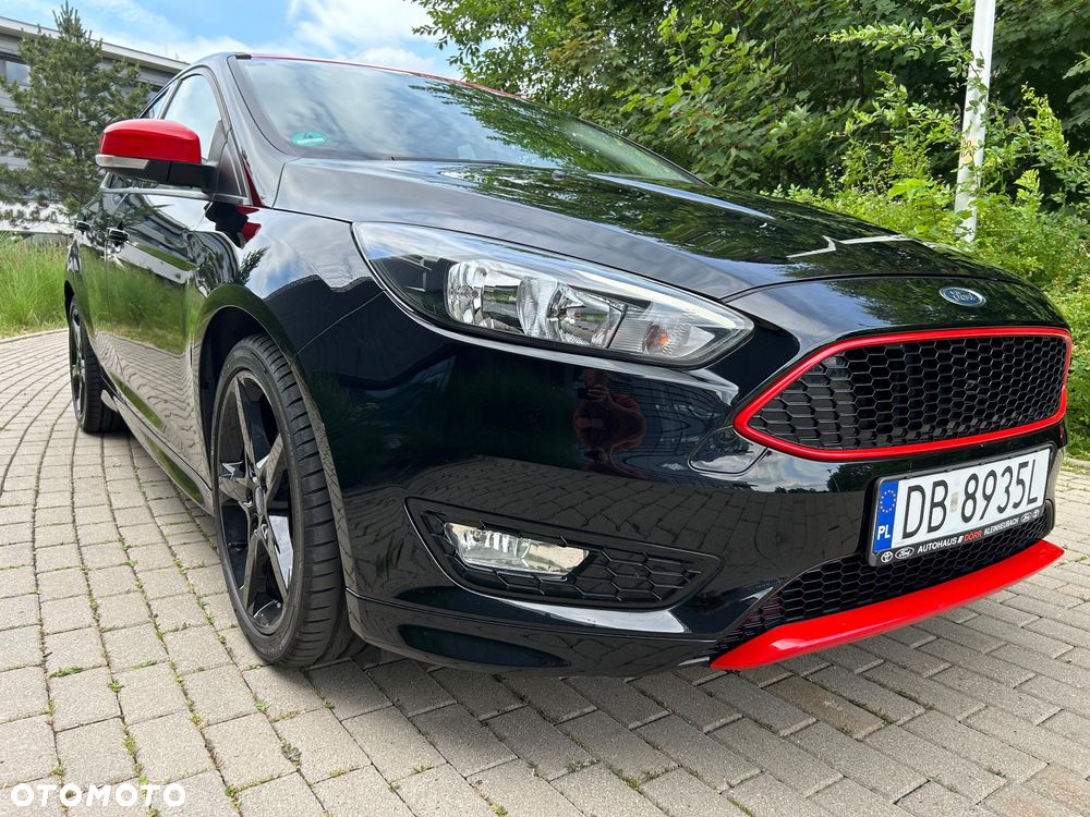Ford Focus Turnier 1.5 EcoBoost Start-Stopp-System ST-Line - 32