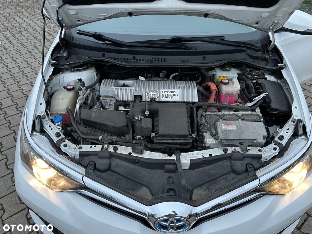 Toyota Auris 1.8 HSD Prestige - 37