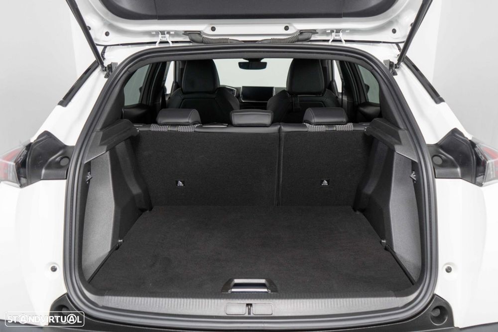 Peugeot 2008 1.2 PureTech GT Pack EAT8 - 11