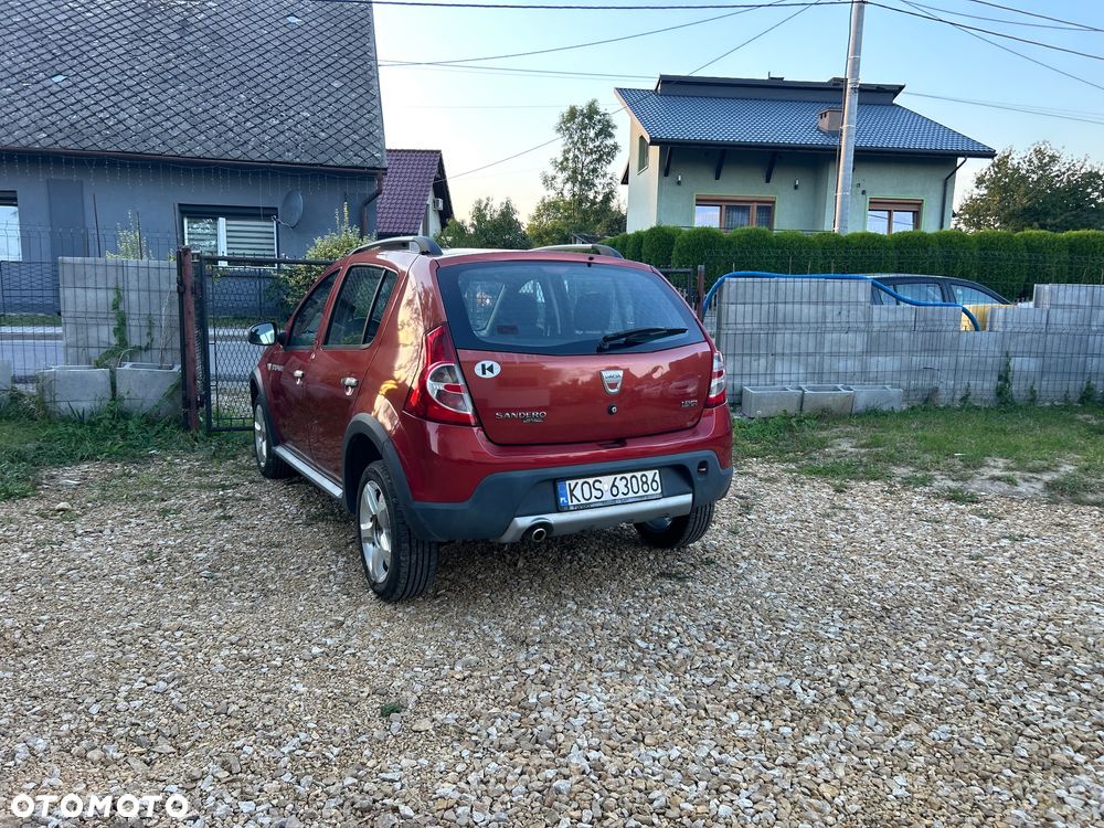 Dacia Sandero 1.6 Hi-Flex - 30