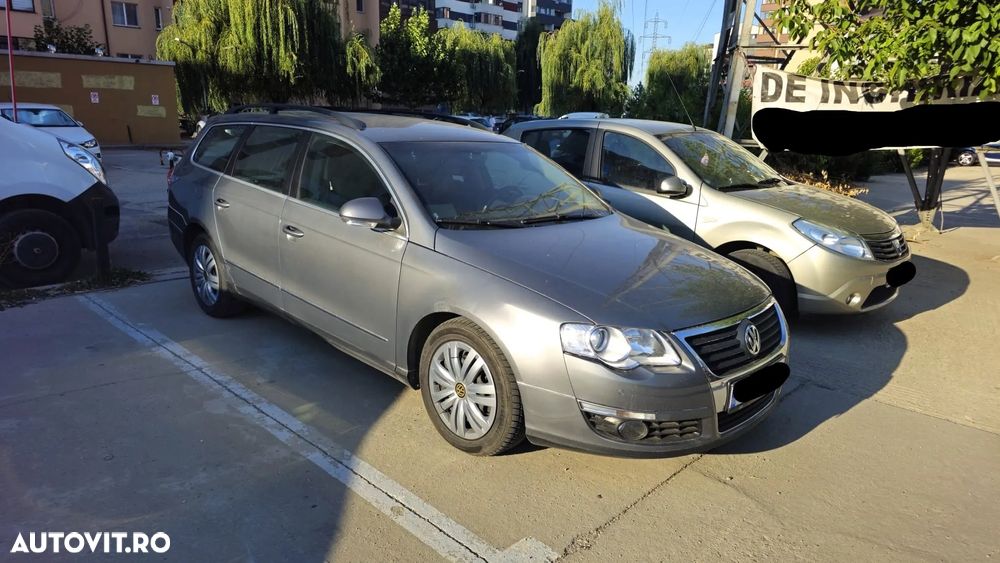Volkswagen Passat Variant 2.0 TDI Trendline DPF DSG - 1
