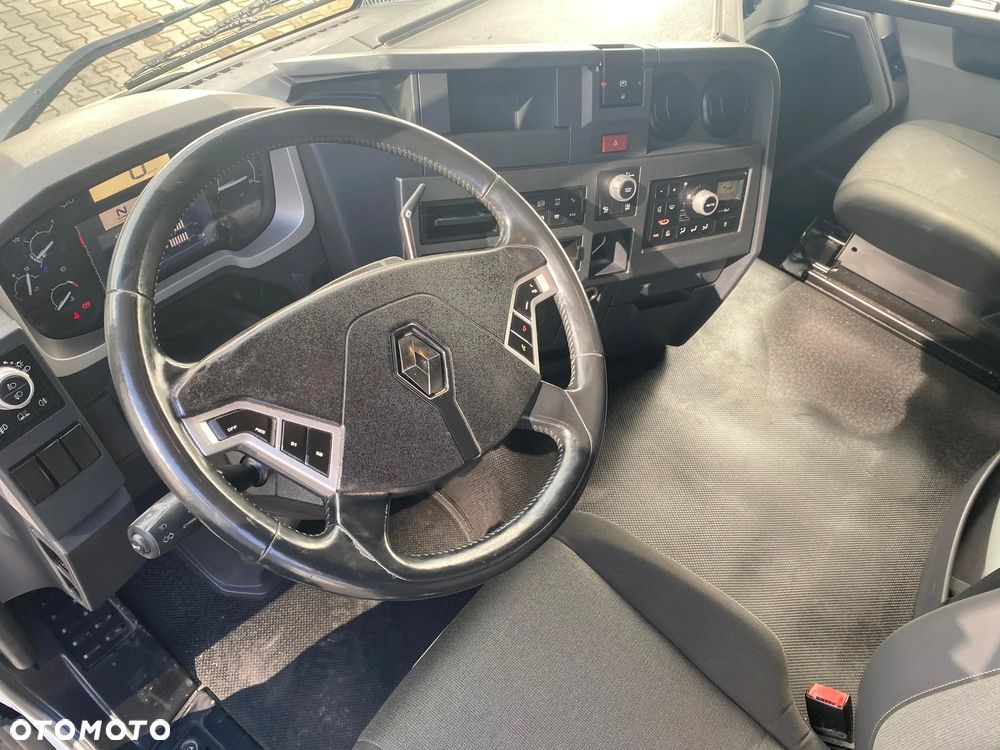 Renault T480 SLEEPER CAB / STANDARD - 23