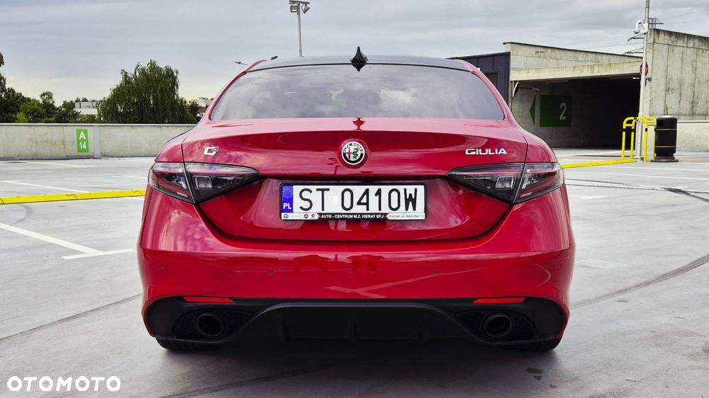 Alfa Romeo Giulia 2.0 Turbo Veloce Q4 - 4